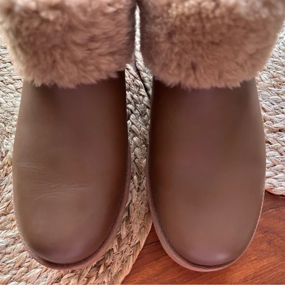 UGG Tan Shearling Winter Boots - Picture 5 of 8